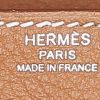 Bolso de mano Hermès  Kelly 28 cm en cuero togo color oro - Detail D4 thumbnail