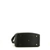 Bolso de mano Hermès  Lindy modelo pequeño  en cuero togo negro - Detail D4 thumbnail