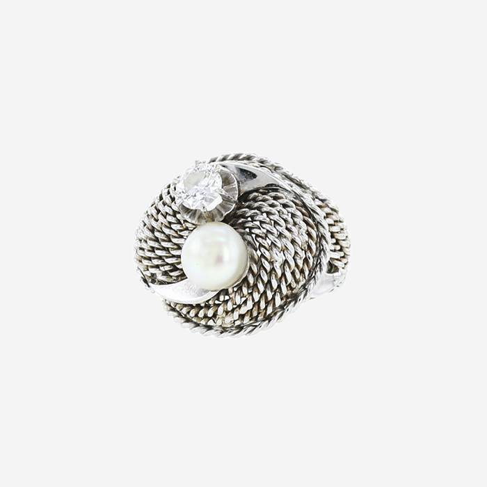 Bague années 80 Vintage en or blanc, diamant et perle de culture