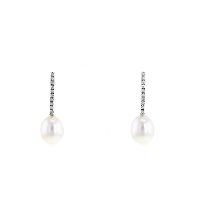 Paire de pendants d'oreilles Vintage  en or blanc, perles et diamants - 00pp