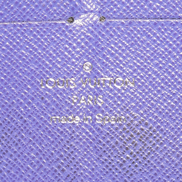 Louis Vuitton Zippy wallet  in purple epi leather - Detail D3