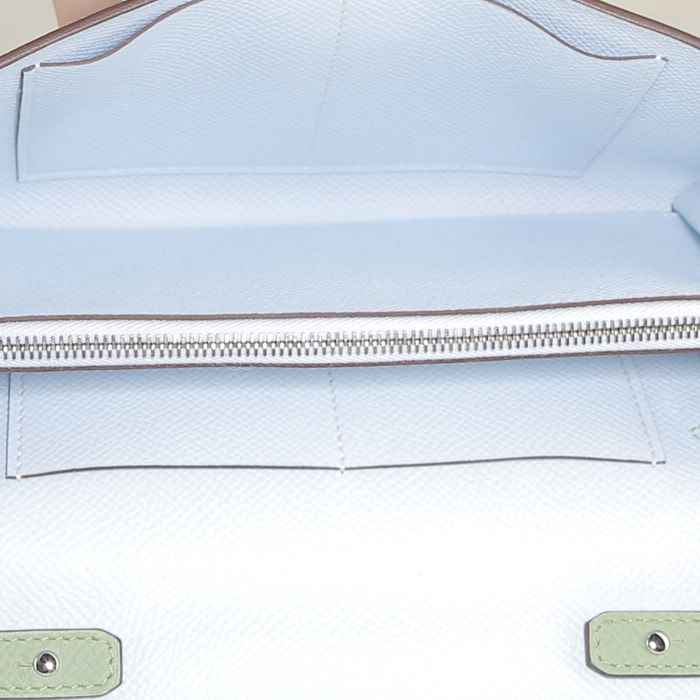 Bolso/bolsito Hermès  Kelly To Go en cuero epsom verde - Detail D2