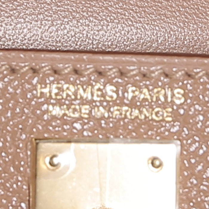 Sac à main Hermès  Kelly 20 cm en cuir Mysore marron-glacé - Detail D4