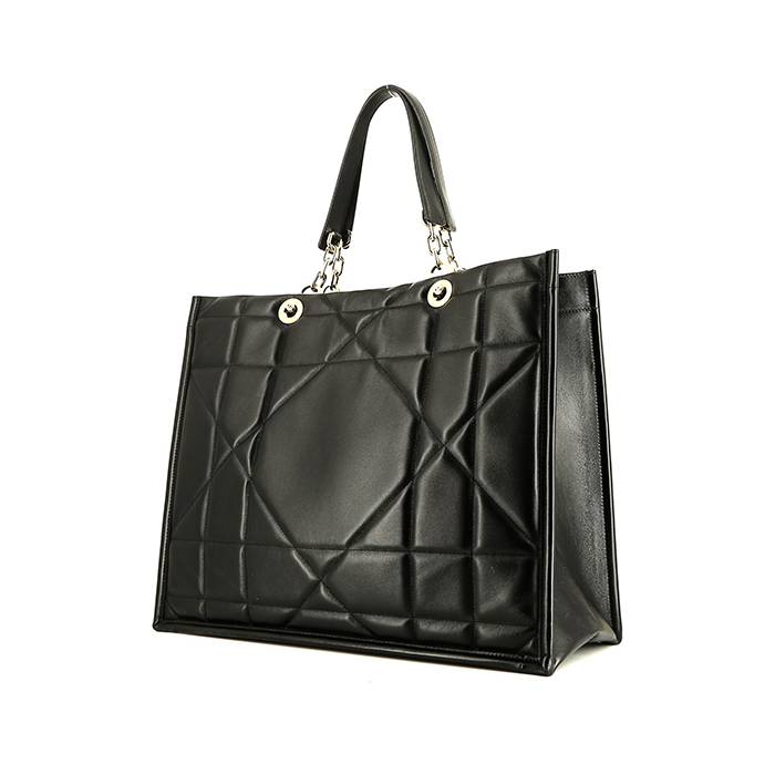 Gucci Padlock GG Supreme Bag, Dior Essential Tote 395274