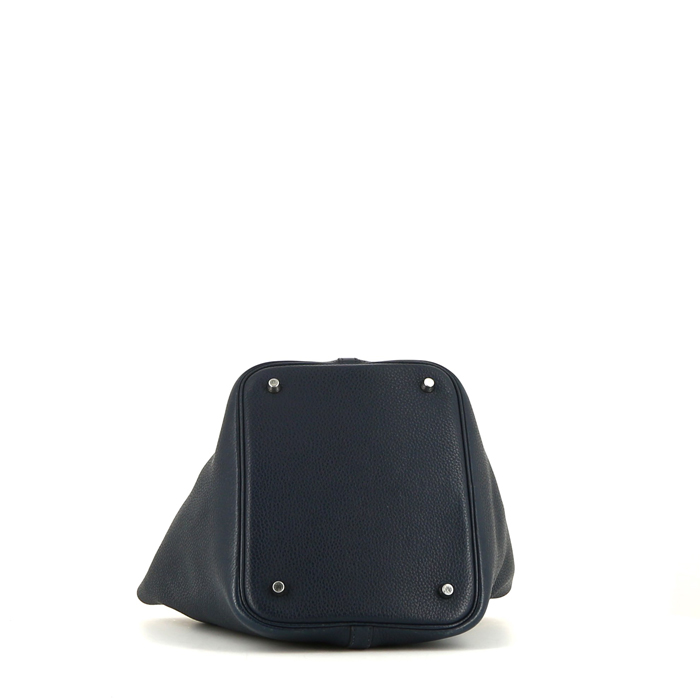 Hermès  Picotin handbag  in navy blue togo leather - Detail D4