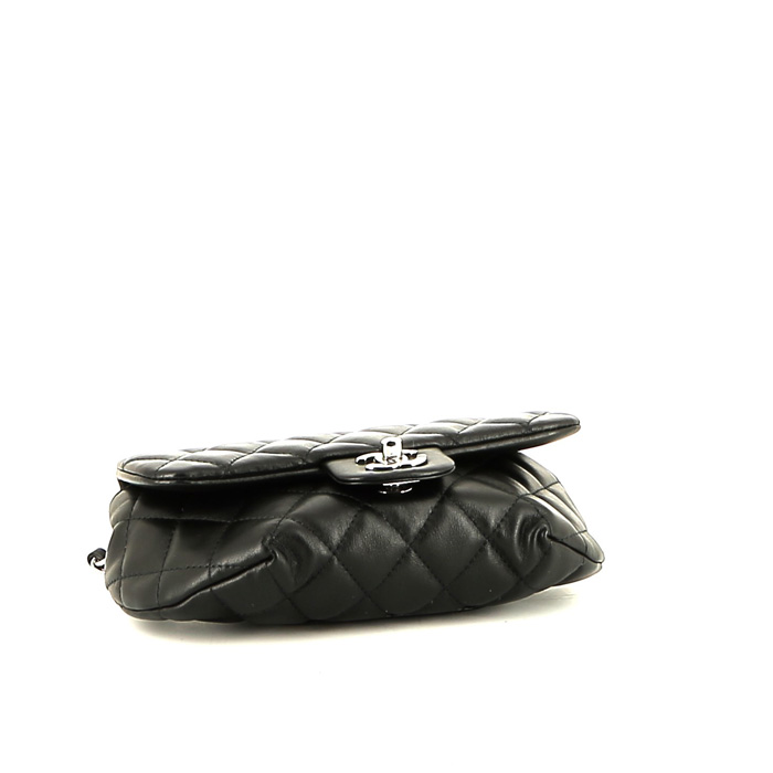 Chanel clutch-belt in black quilted leather - Detail D4