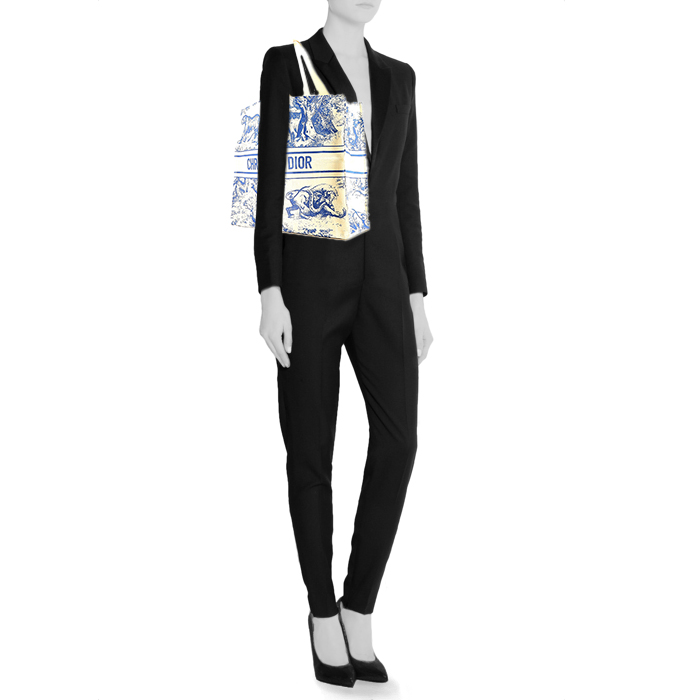 Sac cabas Dior   en raffia beige et bleu - Detail D1