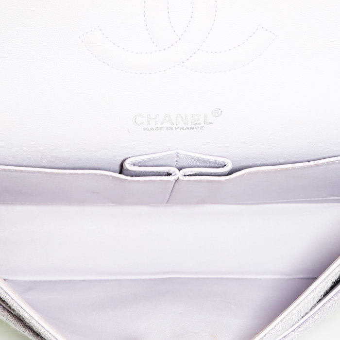 Sac à main Chanel  Timeless Classic en toile jersey violette - Detail D3