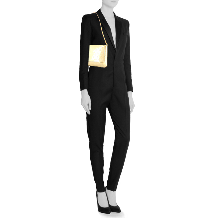 Louis Vuitton  Thompson Street Bag shoulder bag  in beige monogram patent leather  and natural leather - Detail D1