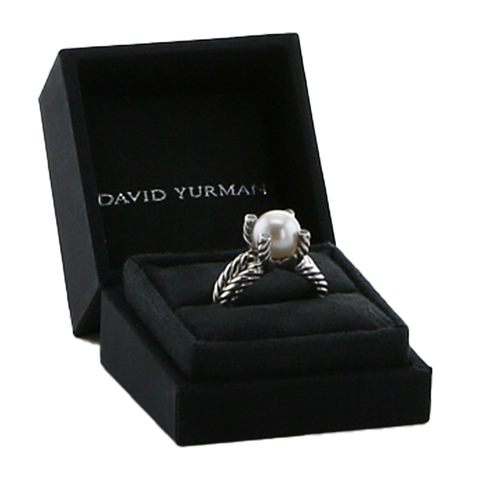 David Yurman  ring in silver, pearl and diamonds - Detail D2