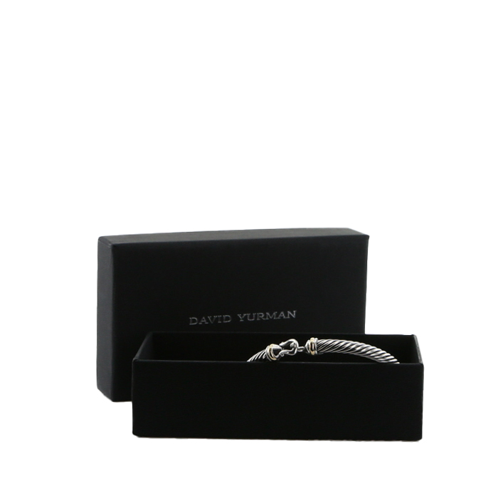 Opening David Yurman Cable Buckle bracelet in silver and yellow gold - Detail D2