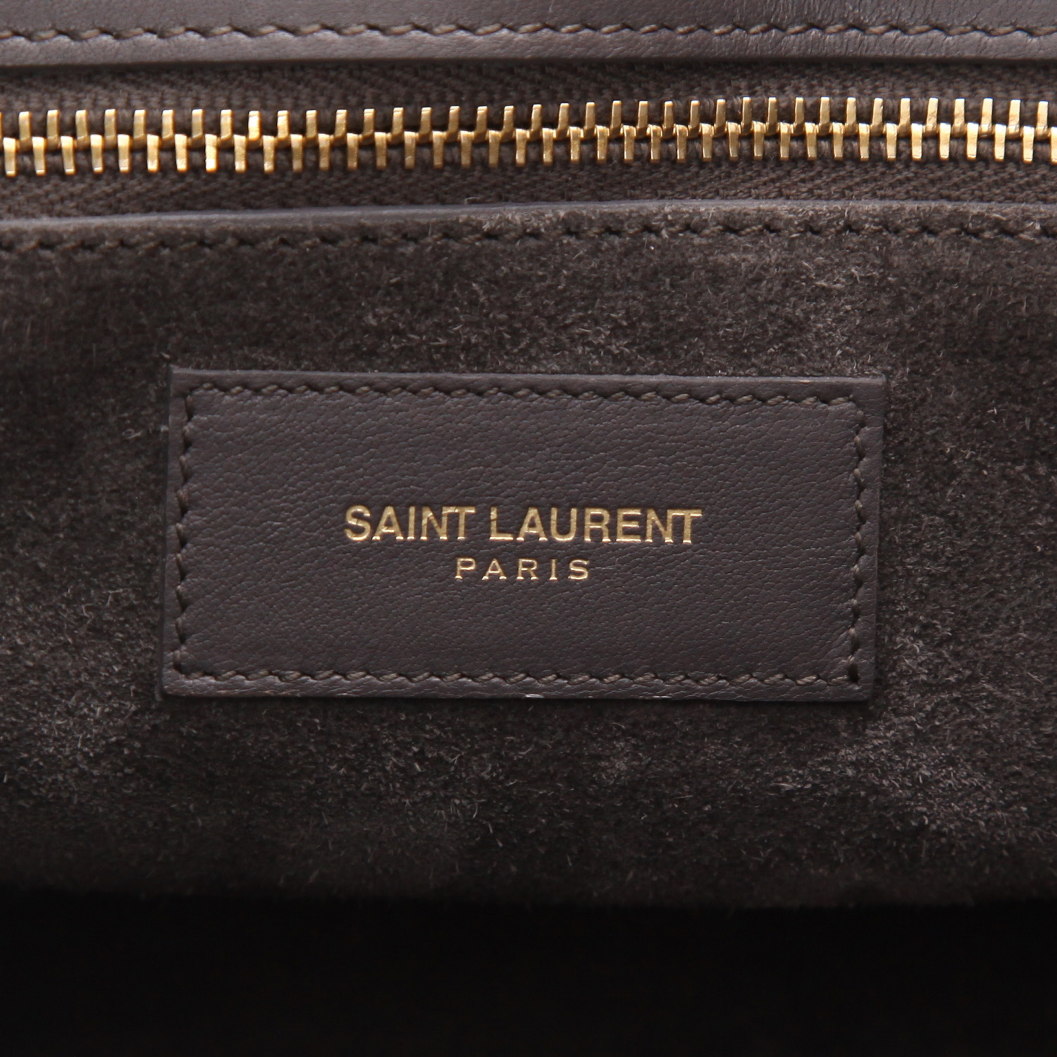 Sac bandoulière Saint Laurent  Sac de jour petit modèle  en cuir gris - Detail D2