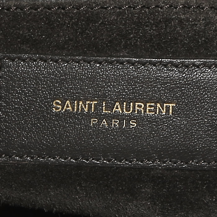 Sac bandoulière Saint Laurent  Sac de jour petit modèle  en cuir gris - Detail D4