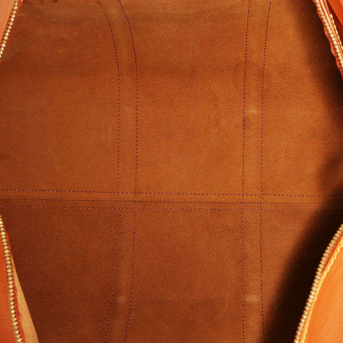 Louis Vuitton  Keepall 50 travel bag  in gold epi leather - Detail D2