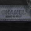 Chanel  Petit Shopping shoulder bag  in black quilted leather - Detail D3 thumbnail