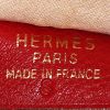 Funda protectora para ropa Hermès  Victoria en cuero togo rojo - Detail D4 thumbnail