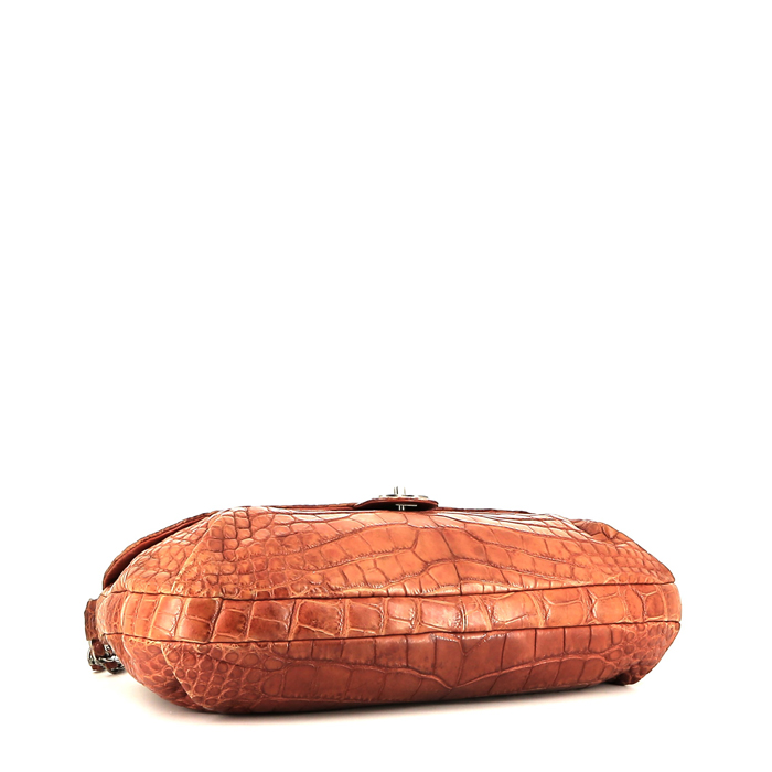 Chanel   handbag  in brown crocodile - Detail D4