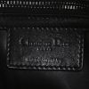 Bolso bandolera Dior  Caro modelo mediano  en cuero acolchado negro - Detail D4 thumbnail