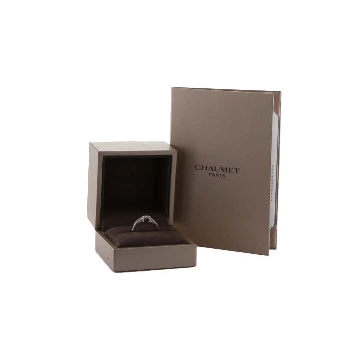 Sortija Chaumet Plume de platino y diamantes - Detail D2