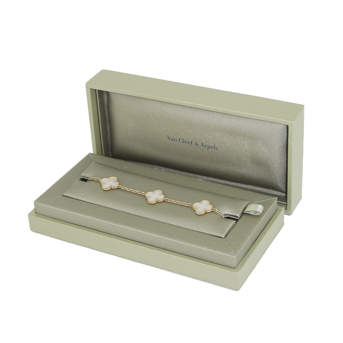 Van Cleef & Arpels Alhambra Vintage bracelet in yellow gold and mother of pearl - Detail D2