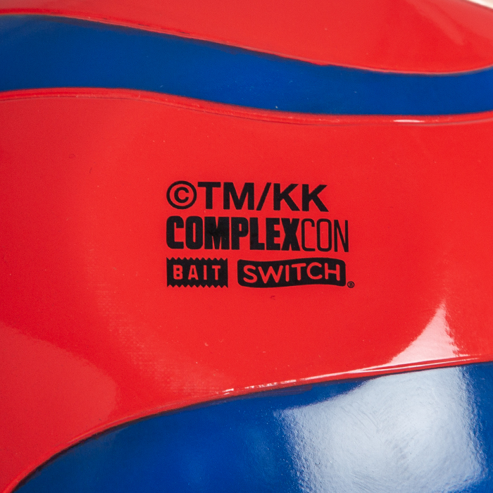 Takashi Murakami (Born in 1962), Mr DOB Figure (Red) - 2016 - Detail D3