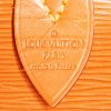 Louis Vuitton  Keepall 45 travel bag  in gold epi leather - Detail D3 thumbnail