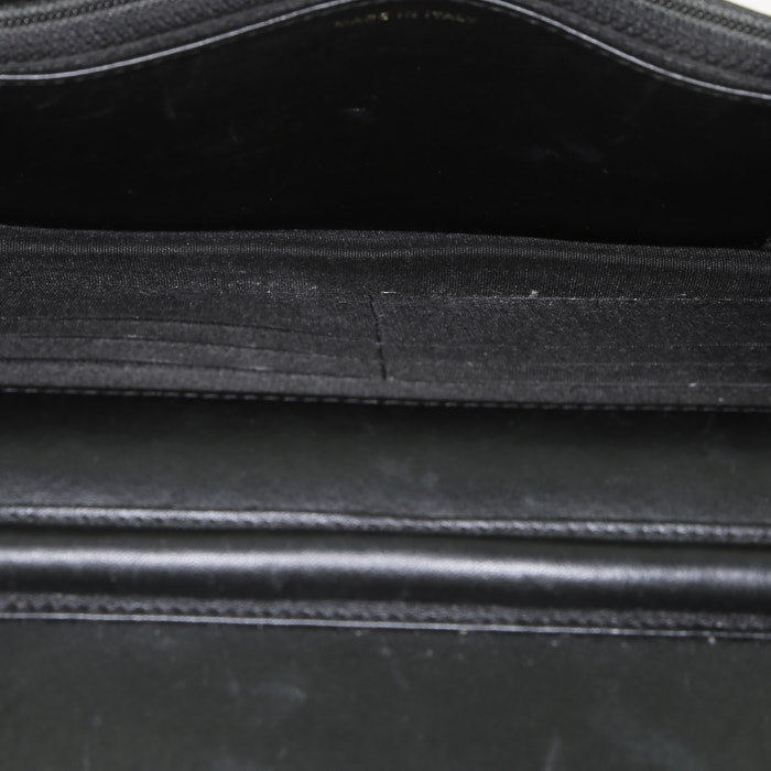 Chanel  Wallet on Chain shoulder bag  in black leather - Detail D2