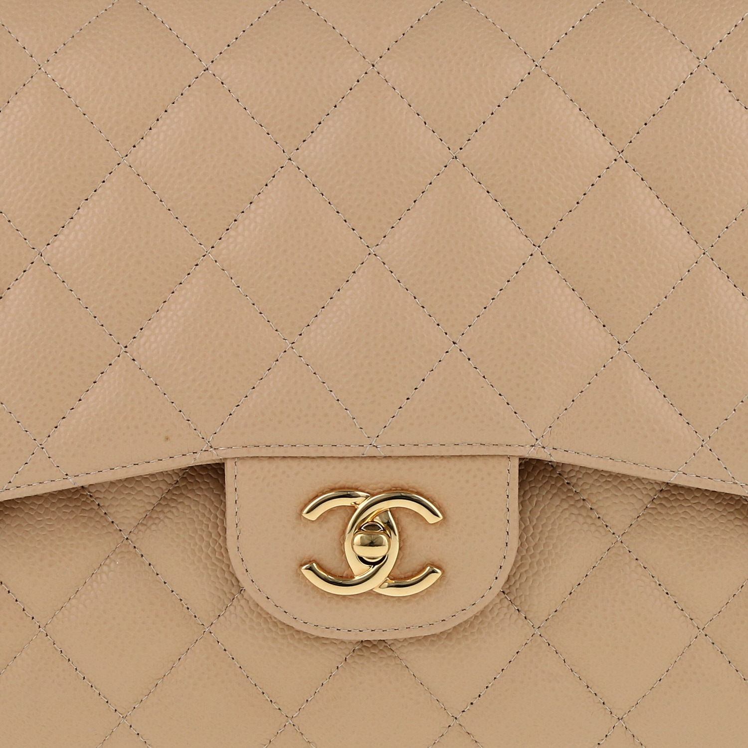 Sac bandoulière Chanel  Timeless Jumbo en cuir grainé matelassé beige - Detail D1