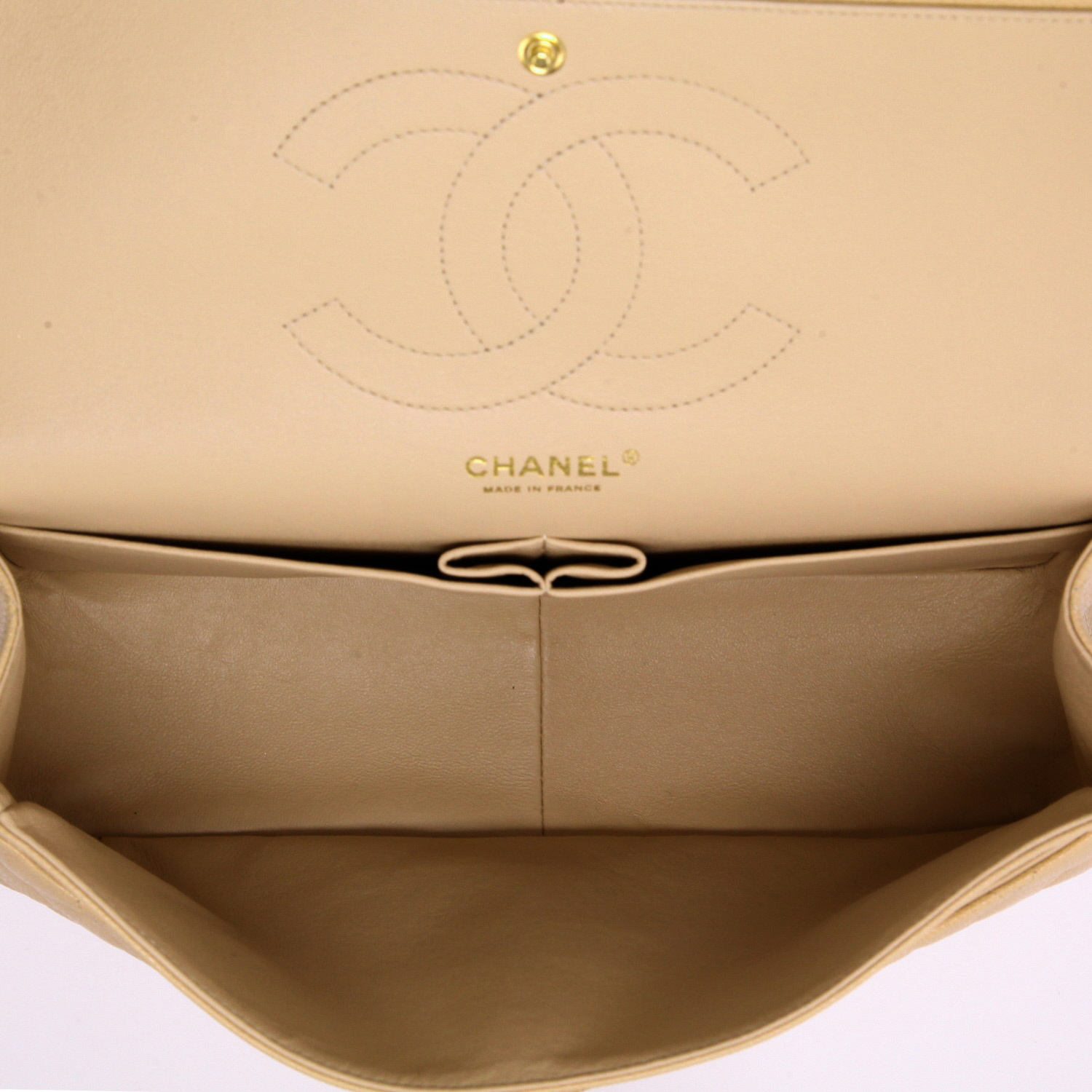 Sac bandoulière Chanel  Timeless Jumbo en cuir grainé matelassé beige - Detail D8