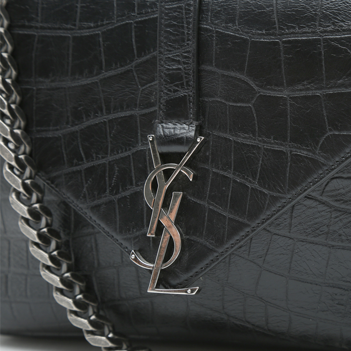 Sac à main Saint Laurent  College en cuir noir - Detail D1