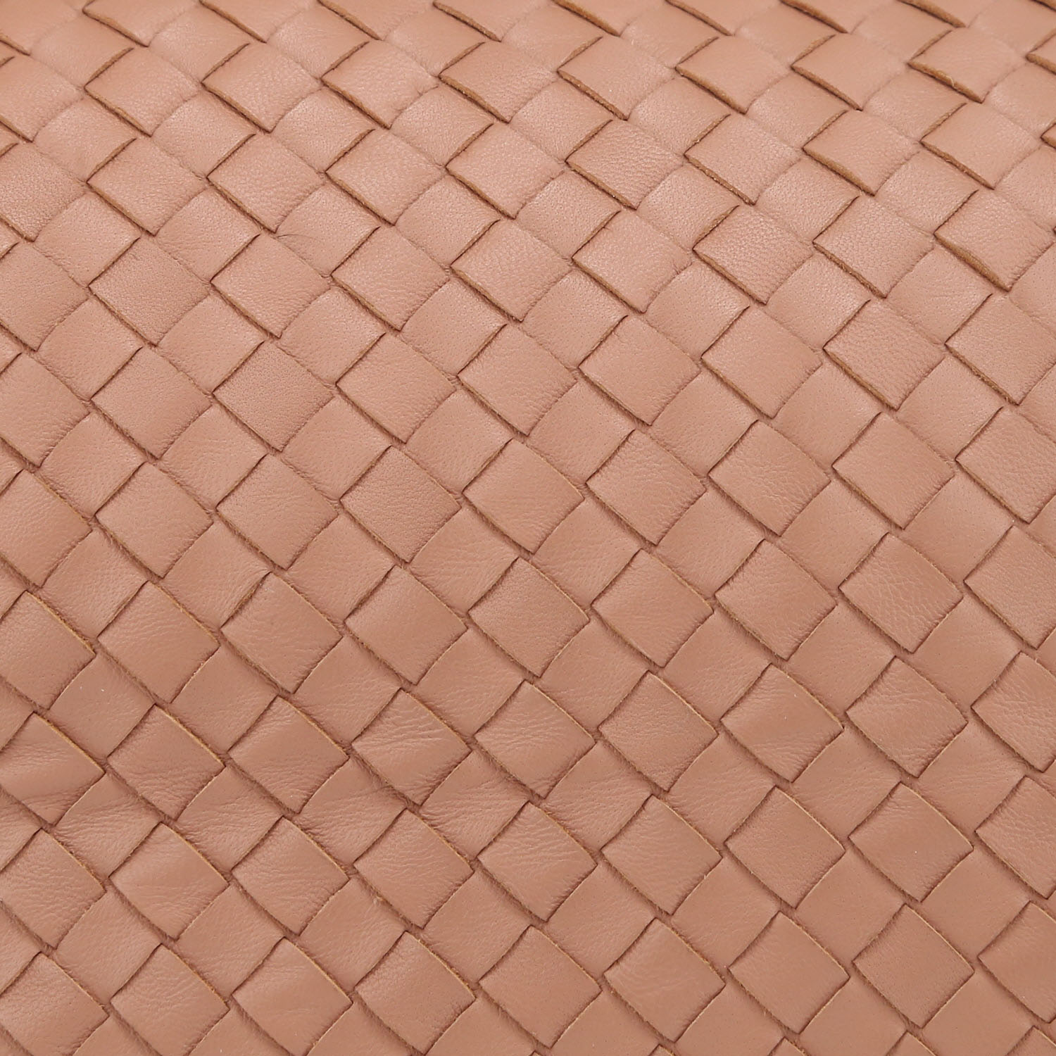 Sac à main Bottega Veneta   en cuir intrecciato rose - Detail D1