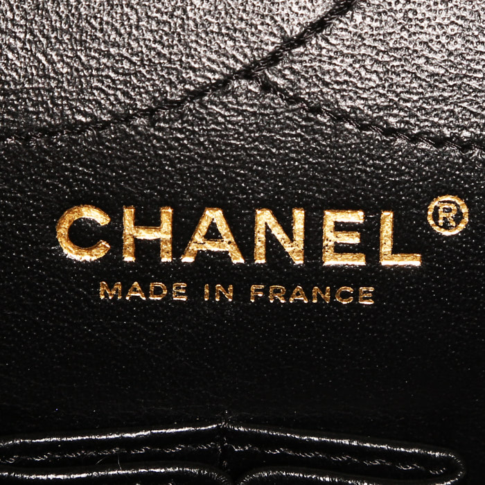 Sac à main Chanel  Chanel 2.55 en cuir irisé matelassé noir - Detail D4