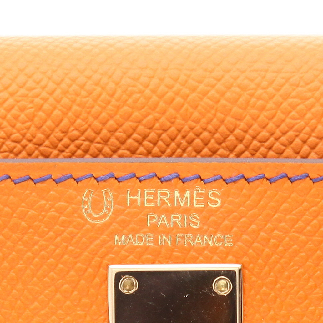 Sac à main Hermès  Kelly 25 cm en cuir epsom orange - Detail D2