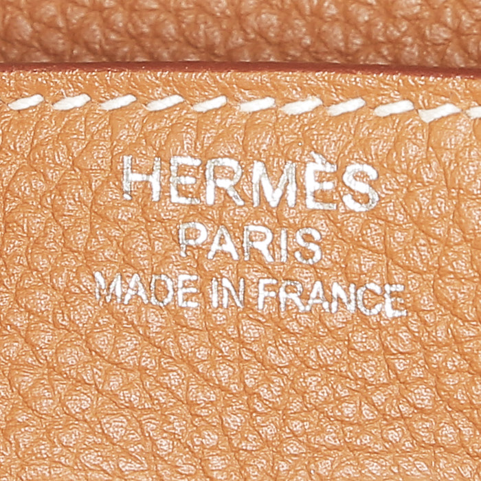 Hermès  Birkin 40 cm handbag  in gold togo leather - Detail D3