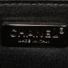 Borsa a tracolla Chanel  Baguette in paillettes nere e dorate - Detail D3 thumbnail