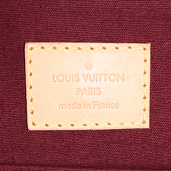 Louis Vuitton  Sherwood bag worn on the shoulder or carried in the hand  in burgundy monogram patent leather - Detail D3