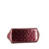 Bolso para llevar al hombro o en la mano Louis Vuitton  Sherwood en charol Monogram color burdeos - Detail D4 thumbnail