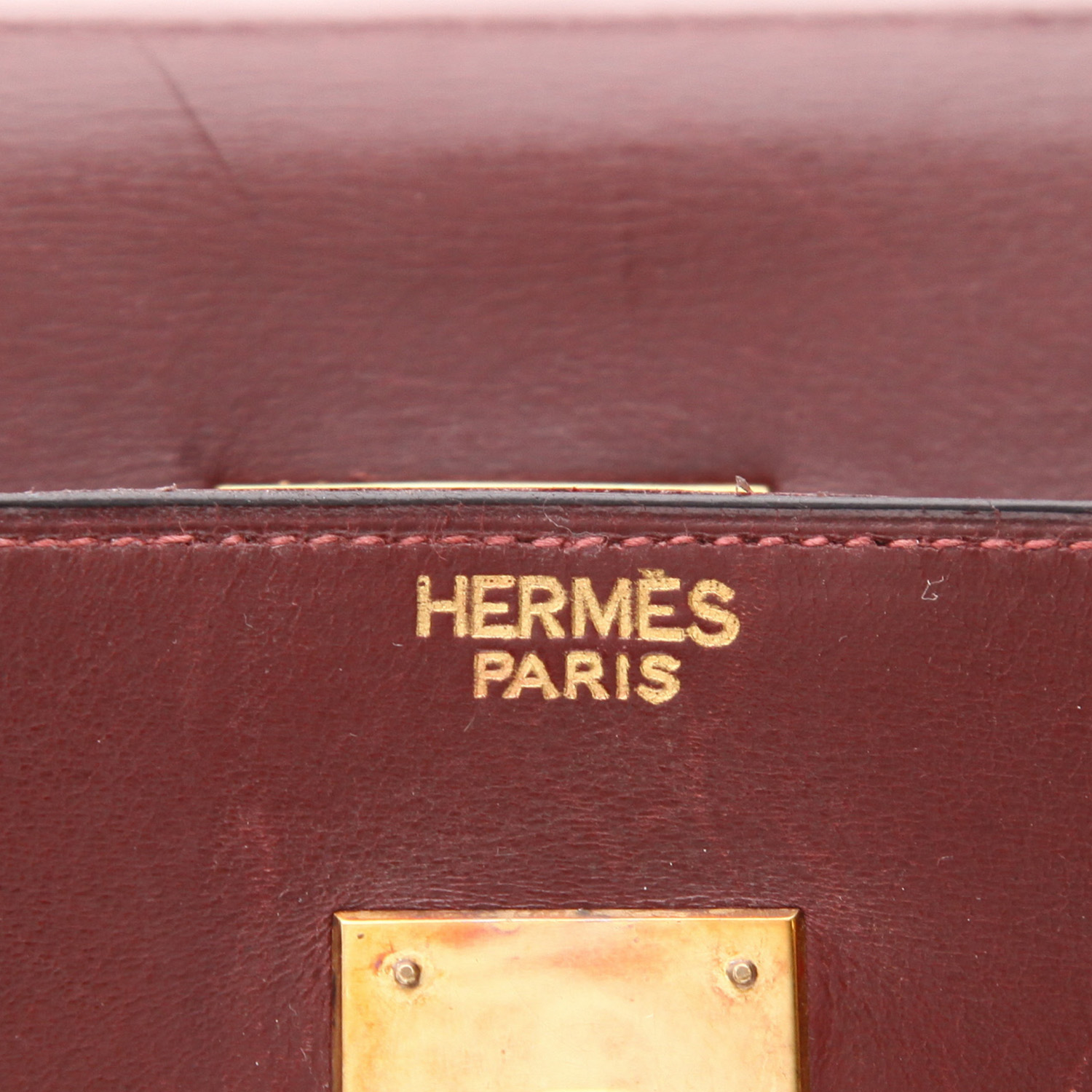 Sac à main Hermès  Kelly 35 cm en cuir box bordeaux - Detail D2
