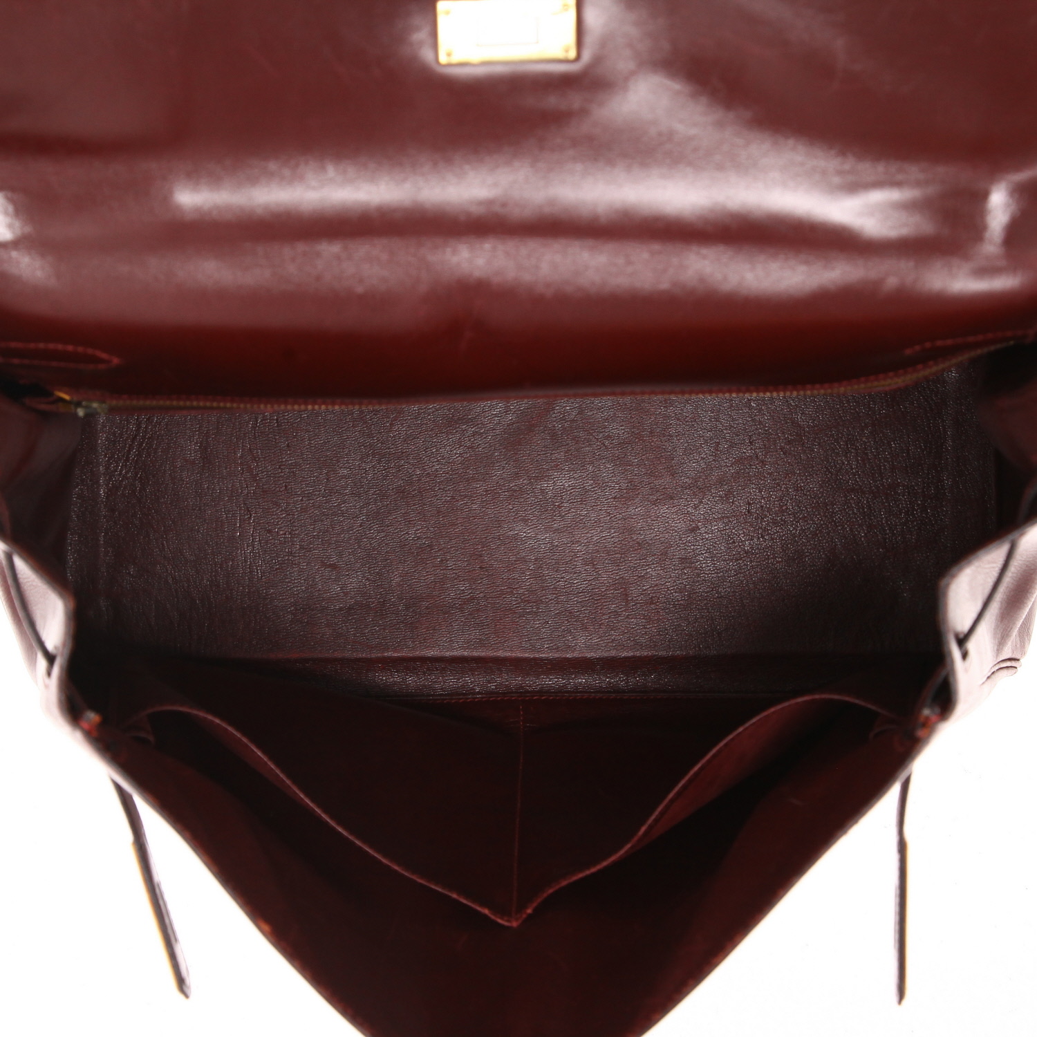 Hermès  Kelly 35 cm handbag  in burgundy box leather - Detail D3