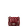 Chanel  Chanel 2.55 handbag  in burgundy quilted leather - 360 thumbnail