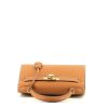 Hermès  Kelly 28 cm handbag  in gold epsom leather - 360 Front thumbnail