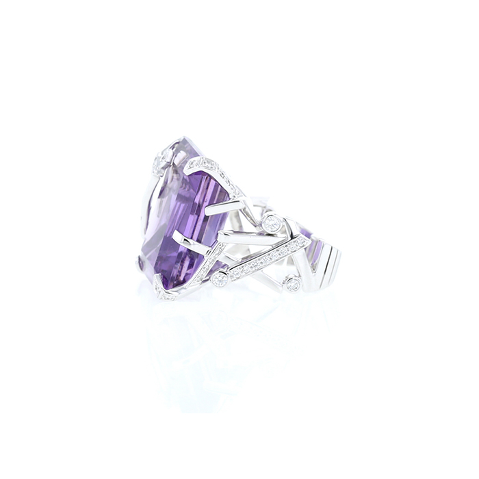 Anello Chanel  in oro bianco, ametista e diamanti - Detail D2