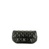 Pochette-ceinture Chanel  Pochette ceinture en cuir matelassé noir - 360 thumbnail