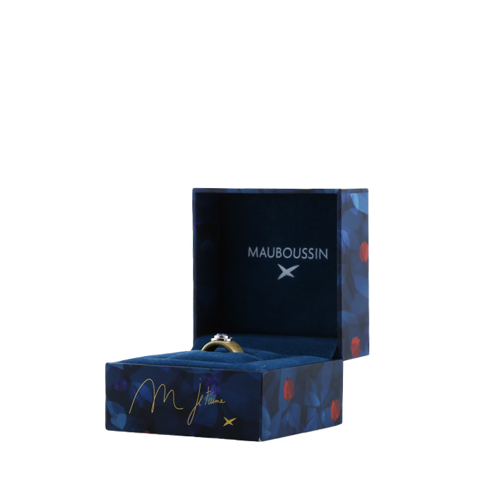 Mauboussin Un Été en Toscane ring in yellow gold, sapphire and diamonds - Detail D2