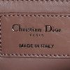 Bolso bandolera Dior  30 Montaigne en charol rosa pálido - Detail D3 thumbnail