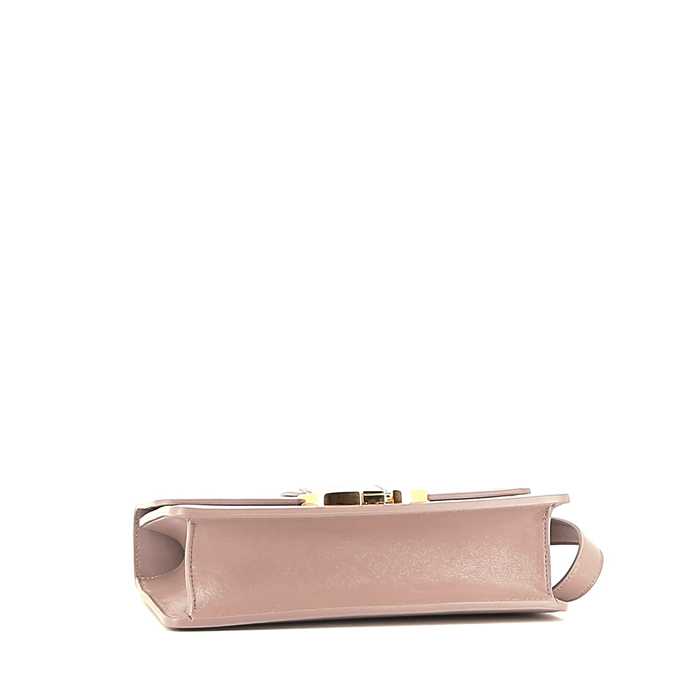 Dior  30 Montaigne shoulder bag  in varnished pink patent leather - Detail D4