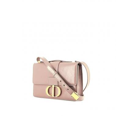 30 Montaigne Small bag in pink leather Dior - Second Hand / Used – Vintega