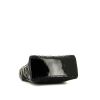 Bolso de mano Dior  Lady Dior modelo mediano  en charol negro - Detail D4 thumbnail