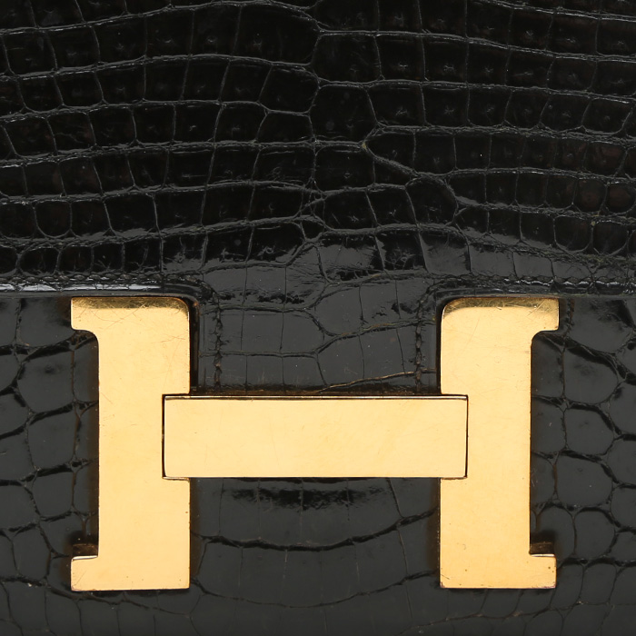 Bolso de mano Hermès  Constance en cocodrilo niloticus negro - Detail D1
