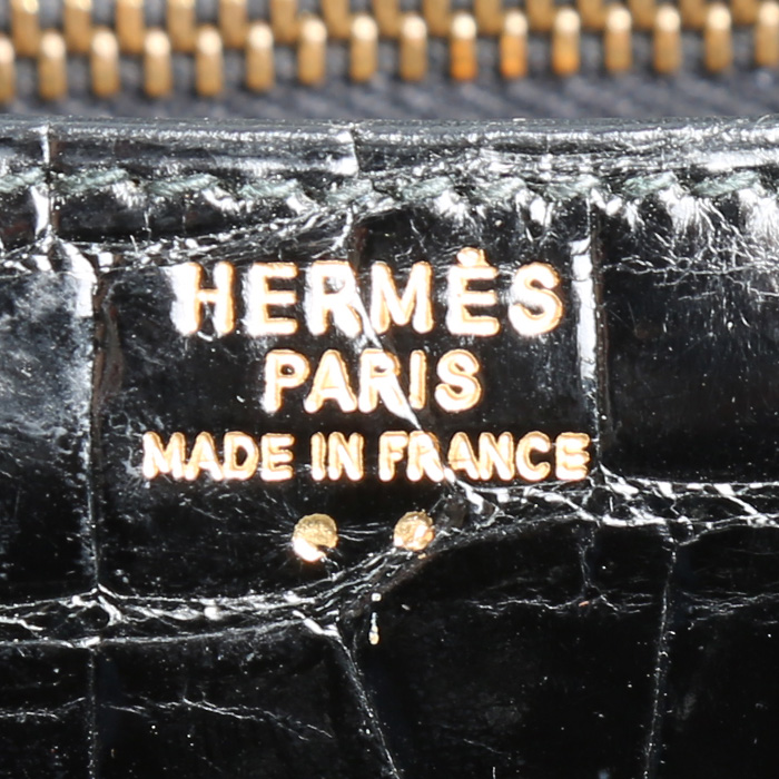 Bolso de mano Hermès  Constance en cocodrilo niloticus negro - Detail D3